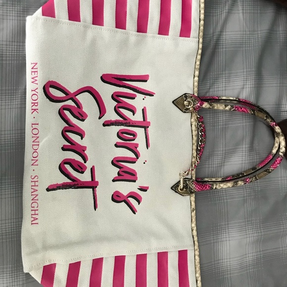 Victoria Secret purse/bag - Picture 1 of 1